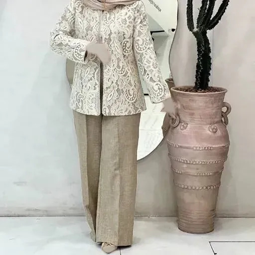 ست مانتو و شلوار مجلسی زنانه گیپور و مازراتی مرواریدی مدل مزونی