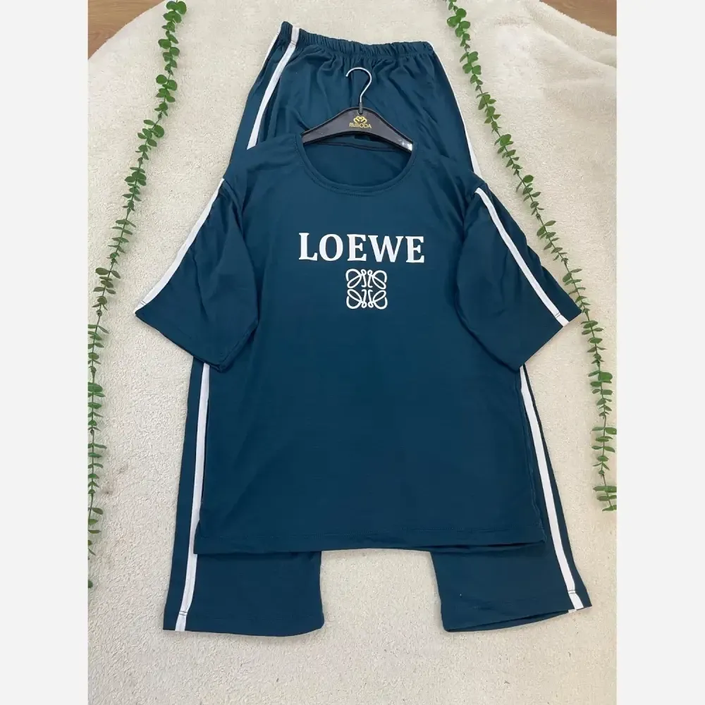ست تیشرت و شلوار زنانه طرح LOEWE جنس سوپر اسپان فول کش فری سایز