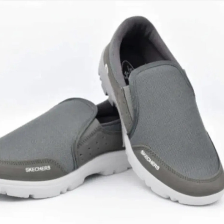 کفش پیاده روی و روزمره اسکچرز طوسی مدل نسیم تاب مناسب آقایان و بانوان