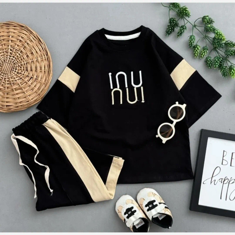 ست تیشرت و شلوارک پسرانه پنبه یکرو لاکرا سایز 45 رنگ مشکی مناسب 3 تا 5 سال