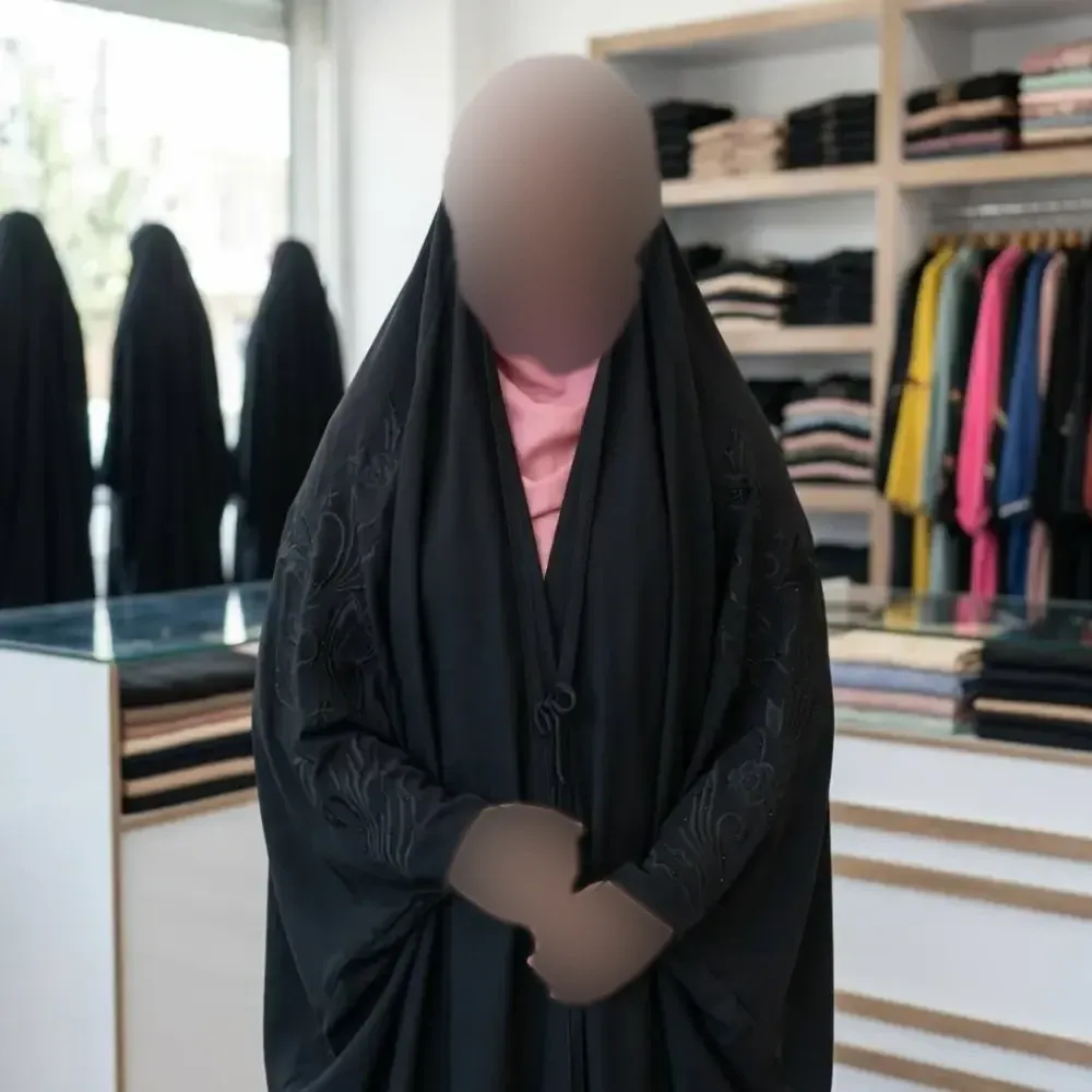 چادر جده گلدوزی پروانه کن کن ندا مروارید مشکی سایز 150