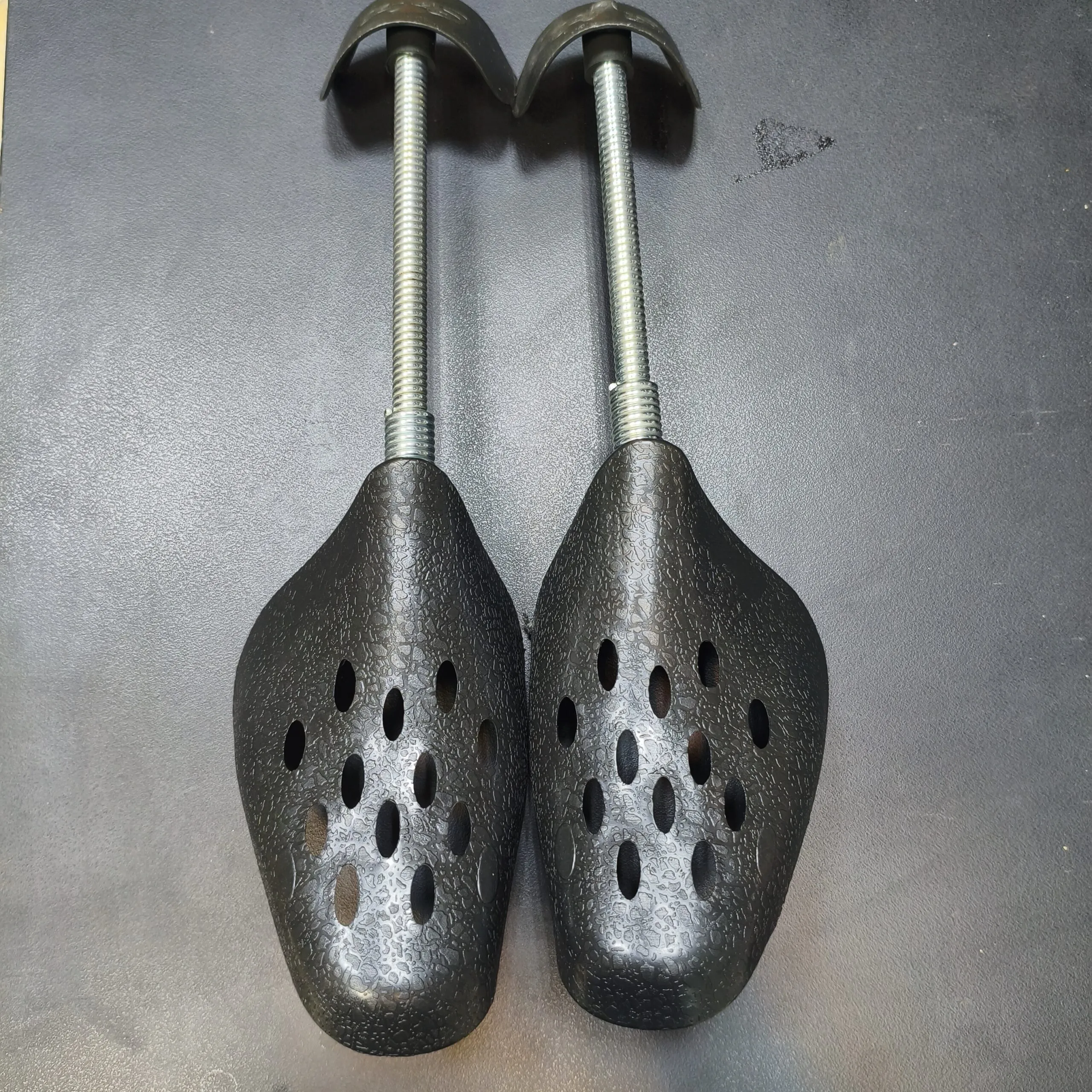 قالب فنری کفش یک جفتی