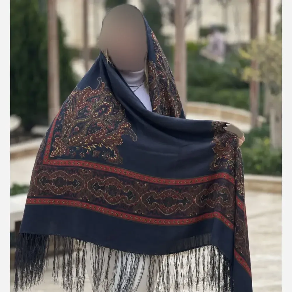 روسری نخی ترکمن وارداتی قواره 148 چهار فصل ریشه دستباف