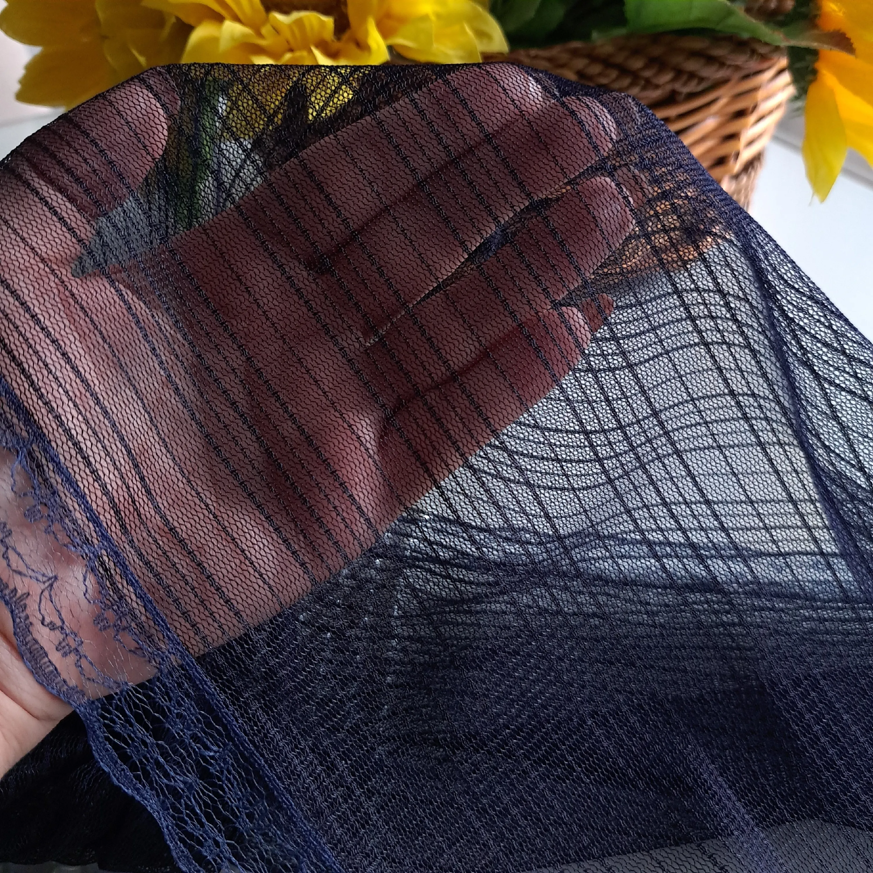 مینی اسکارف نقابدار تور دیپلمات مشکی سرمه ای قهوه ای دور گیپور دوزی شده خنک تابستانی