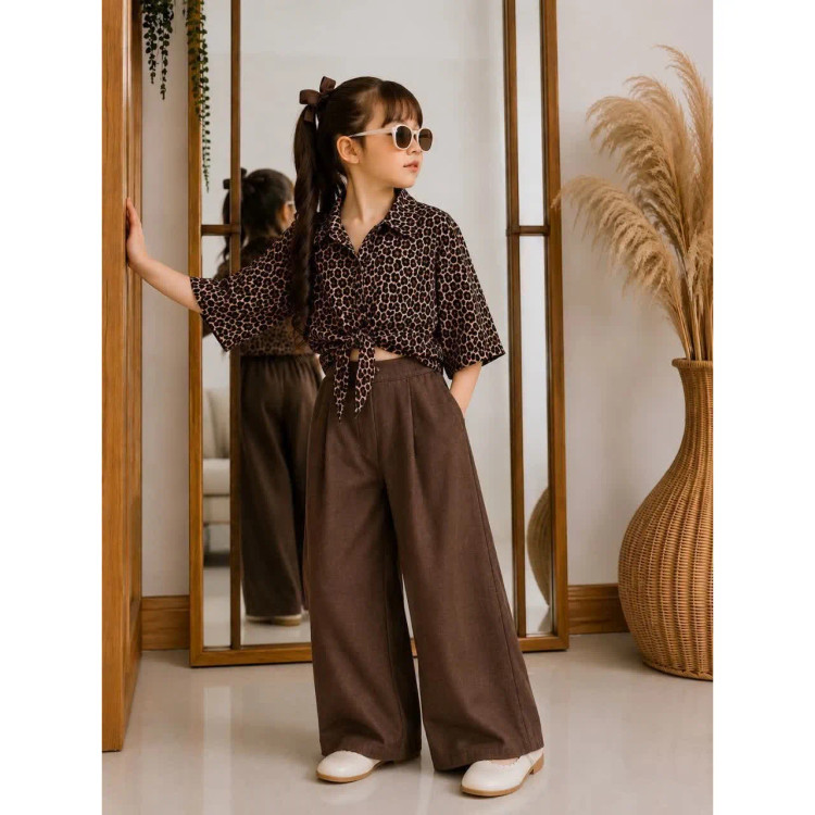 ست شومیز گره ای پلنگی و شلوار بگ دخترانه سایز 9 تا 15 سال