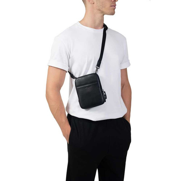کیف رودوشی هگزاگونا مدل SOFT STUDIO BUM کد 229867