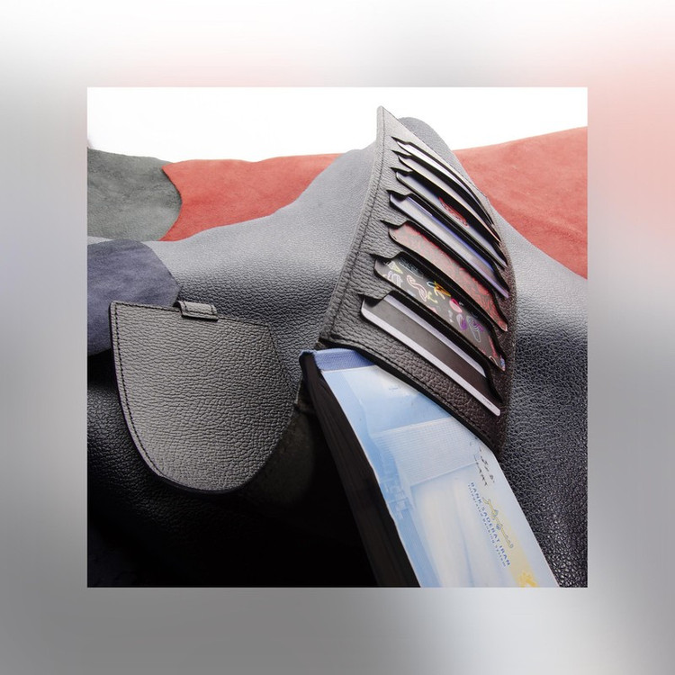 کیف دسته چک چرم عطارد مدل K11