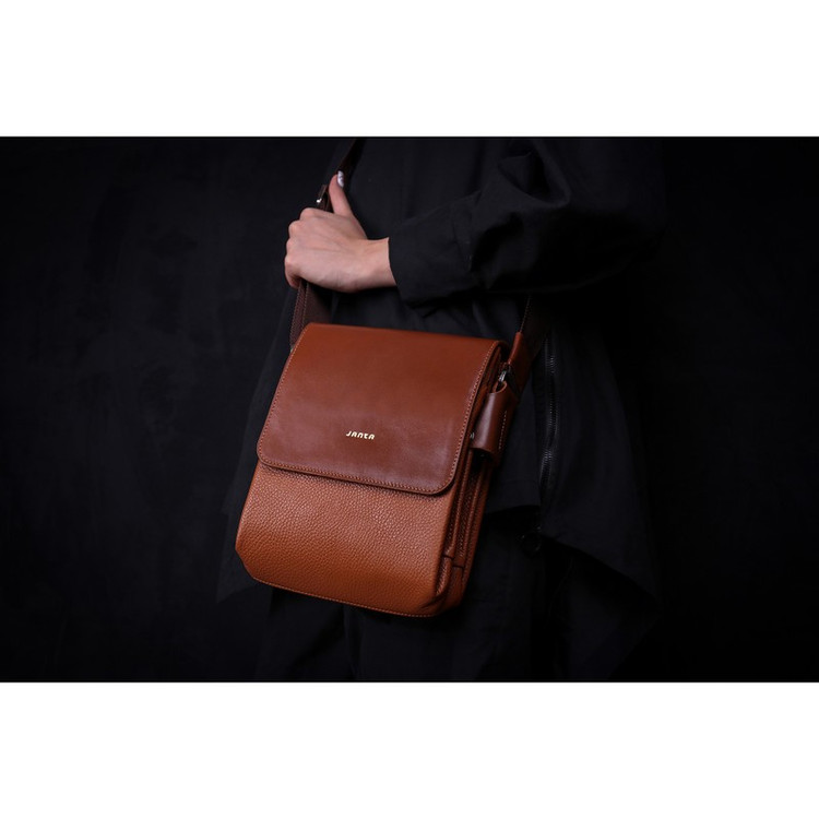 کیف رودوشی چرم جانتا مدل D012