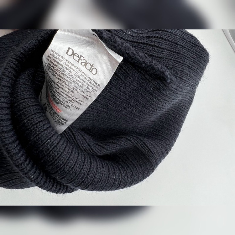 کلاه بافتنی مردانه دیفکتو مدل CANABIS