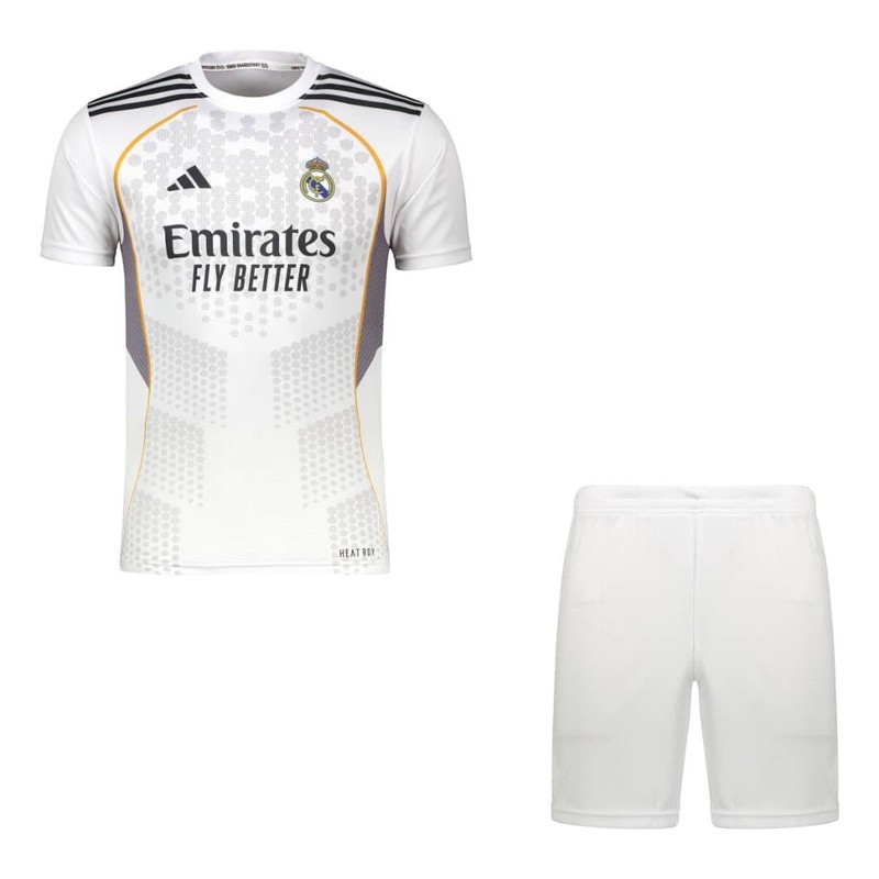 ست تیشرت آستین کوتاه و شلوارک ورزشی پسرانه مدل رئال مادرید طرح امباپه کد sn2026