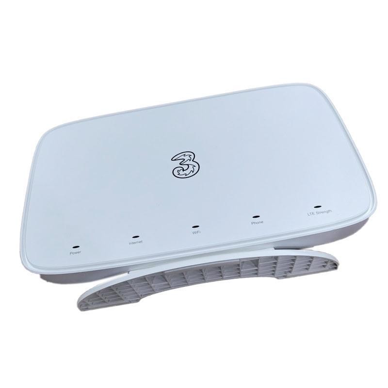 مودم رومیزی 4.5G LTE سرکام مدل LTE2122GR با پشتیبانی Cat18، سرعت دانلود 600Mbps، آپلود 100Mbps، وایفای دو بانده 2.4 و...