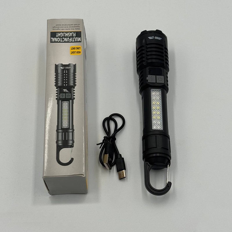 چراغ قوه دستی اسمایلینگ شارک مدل شارژی کد SD-5244 با نور چند رنگ