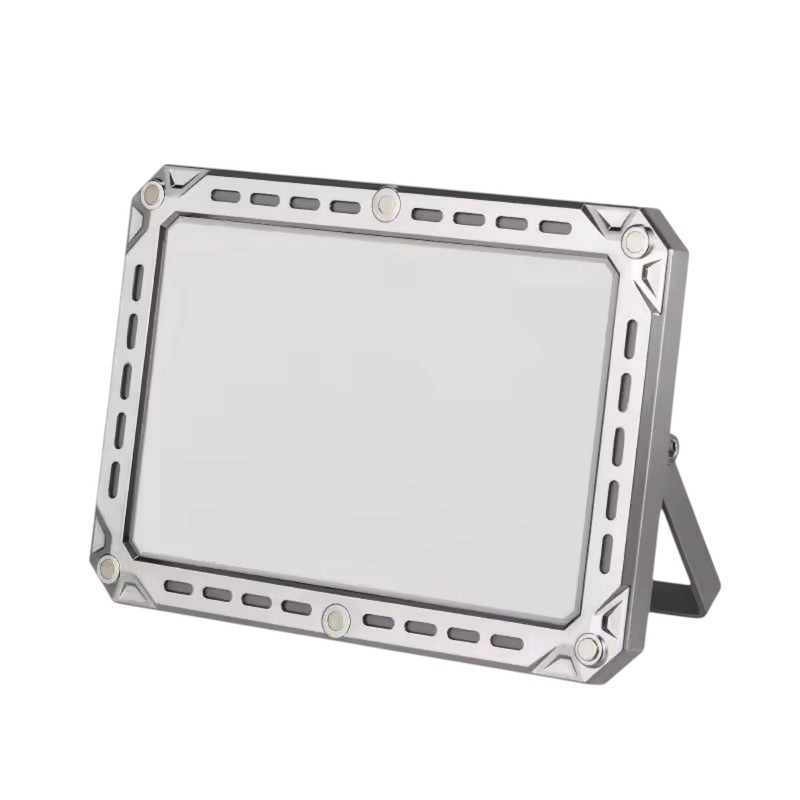 چراغ کمپینگ مدل w8138 با نور مهتابی