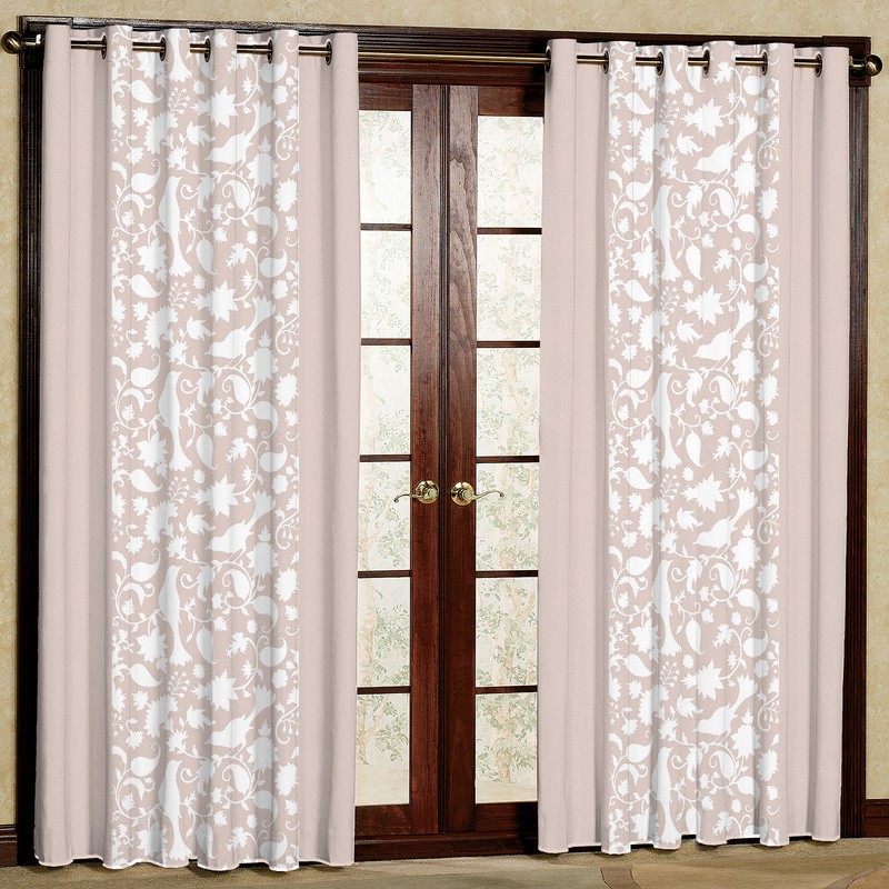 پرده طرح مخمل پانچی کد1825 سایز140x200سانتی متر