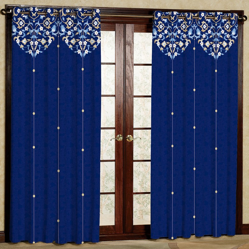 پرده مدل طرحدار مخمل پانچی کد 4039 سایز 200x140 سانتی متر