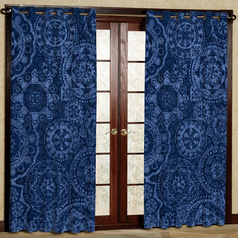 پرده مدل مخمل پانچی کد 4186 سایز 200x140 سانتی متر