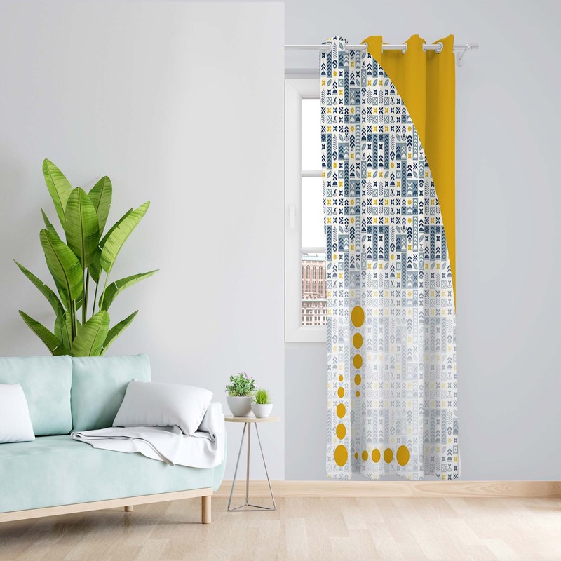 پرده طرح گرافیکی مدل مخمل پانچی کد 5351R z سایز 140x200 سانتی متر